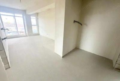 Apartament 2 camere Otopeni - bucatarie retrasa, parcare - 1