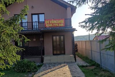 Casă cu 5 camere cu Teren 450 Mp în Hemeiuș - 14