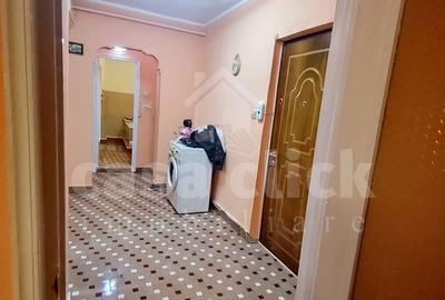 Apartament cu 2 camere decomandat în Micro 17 - 7