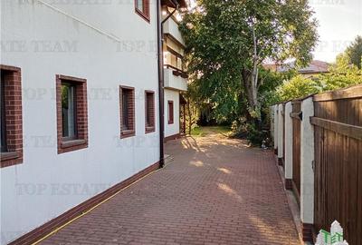 Vila superba,  zona Brancoveanu-Luica, cu 6 camere si teren de 550 de metri - 14