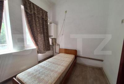 Spațiu comercial, de 1,857 mp, în Central - 4