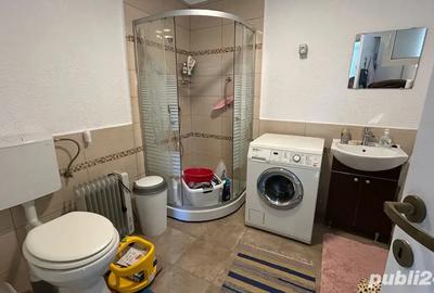 Casă cu 3 camere cu Teren 1100 Mp în Central - 1