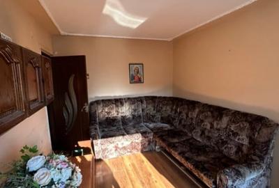 Apartament 2 camere zona Carpatilor
