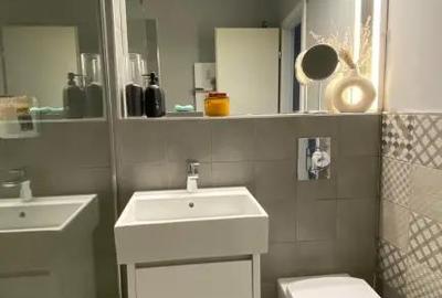 Apartament cu 2 camere decomandat în Victoriei - 12