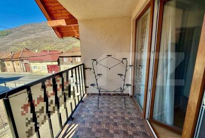 Casa de vanzare in Sugag Ideala pentru locuin?a sau investi?ie. - 1