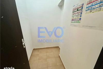 Spațiu comercial, de 100 mp, în Central - 4