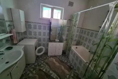 A 33 Proprietarul vinde casa energiei gara construita acum 3 an din caramida , - 6