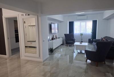 Apartament cu 4 camere decomandat în Paltin - 3