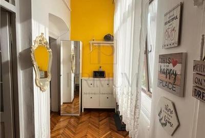 Balcescu - 3 Camere - 2 Bai - Cladire istorica - Fatada Renovata - Curte proprie - 1