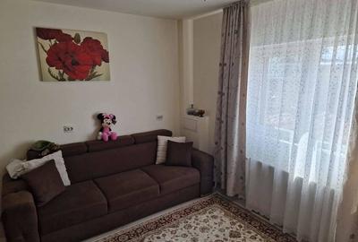 Casă cu 6 camere în Florești - 2