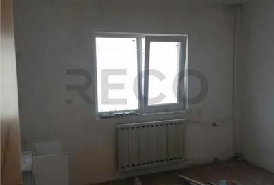 Apartament cu 3 camere decomandat în Dragoș Vodă - 2