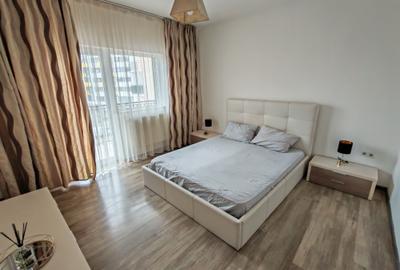 Apartament cu 3 camere decomandat în Calea Turzii