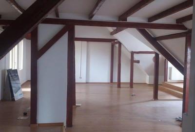 Apartament cu 3 camere decomandat în Unirii - 2