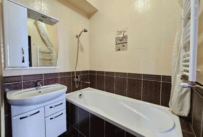 Apartament cu 2 camere decomandat în 13 Septembrie