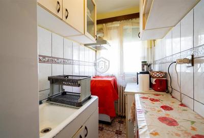 Apartament 2 camere semidecomandat zona nufarul - 1