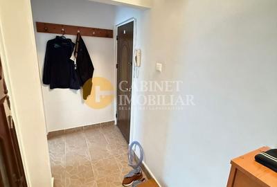 Apartament cu 3 camere semidecomandat, mobilat în Dacia - 9