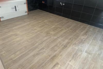 Casa de vanzare in Campineanca, parter si mansarda , suprafata 160 mp , teren 50 - 1