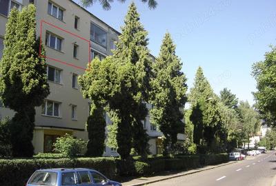 Garsonieră decomandată în Astra