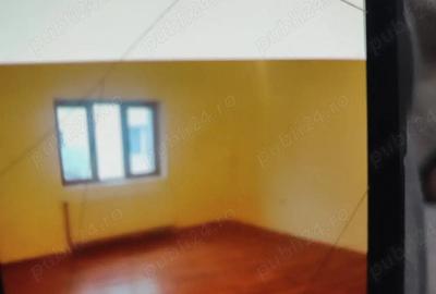 Spațiu comercial, de 55 mp, în Central - 3