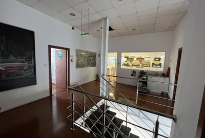 Caransebes  - Spatiu comercial - pretabil birouri/showroom - 10 locuri parca - 11