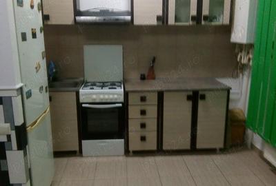 Garsonieră decomandată în Apărătorii Patriei - 3