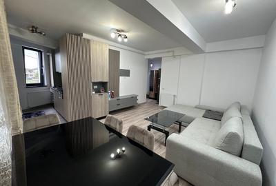 Apartament cu 2 camere decomandat în Palazu Mare - 2