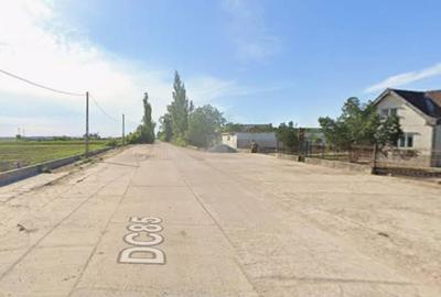 Teren de 2828 mp, în Central - 4