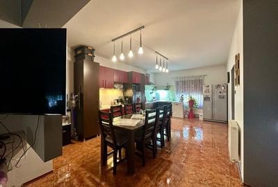 Casă individuală cu 5 camere cu Canalizare în Dumbrăvița - 3