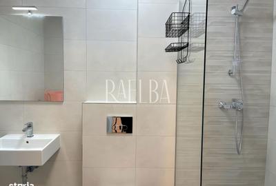 Casă cu 5 camere cu Teren 110 Mp în Central - 2