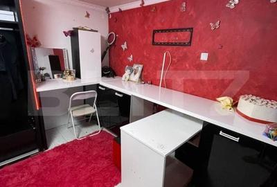Casă cu 5 camere cu Teren 97 Mp în Piața Centrală - 18