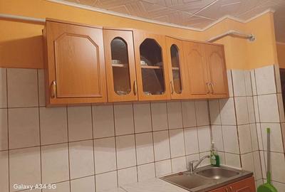 Apartament cu 3 camere semidecomandat în Central - 3
