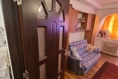 Garsoniera gara Bacau etaj 2. confort 1 si etaj 4 cu lift - 9