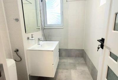 Apartament cu 2 camere decomandat în Cornișa - 3