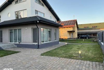 Casă cu 4 camere cu Teren 450 Mp în Central - 2