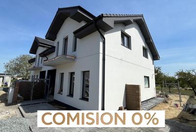 Casă individuală cu 4 camere cu Canalizare în Moșnița Veche - 1