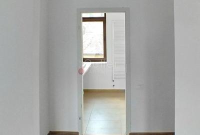 Spatiu birouri central Spatiu birouri central - 8