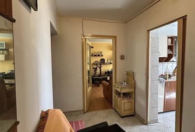 Apartament cu 3 camere decomandat în Sălaj - 2