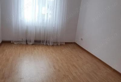 Apartament cu 2 camere decomandat în Târgu Neamț - 9