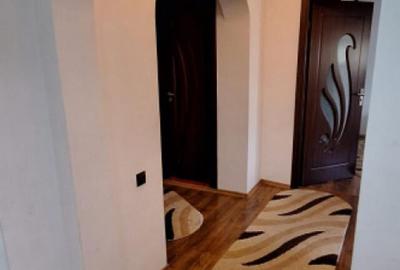 Apartament 3 camere Vidin, suprafata 75mp, etaj 2 - 4