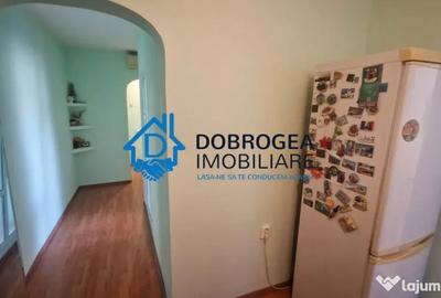 Apartament cu 3 camere semidecomandat în Central - 6