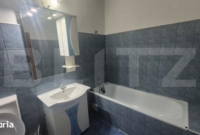 Apartament cu 3 camere în Micro 16 - 13