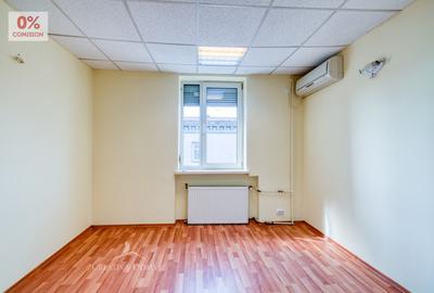 Apartament cu 5 camere decomandat în P-ța Victoriei - 12