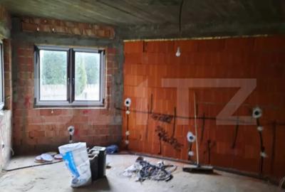 Casă cu 5 camere cu Teren 500 Mp în Păulești - 3