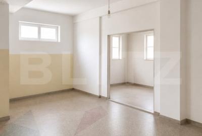 Spațiu comercial, de 95 mp, în Central - 1