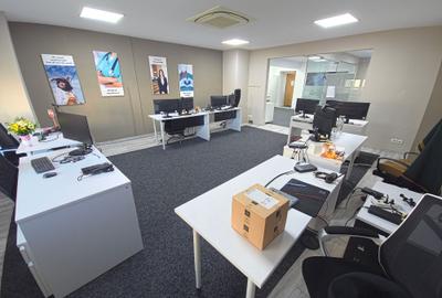 Birou de închiriat  80 mp clădire premium, Bulevardul Mamaia – zona Delfinariu - 1