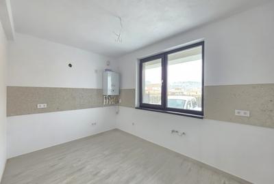 Duplex cu 3 camere cu Canalizare în Sânpetru - 13