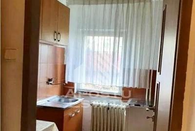 Garsonieră decomandată, mobilată în Șagului