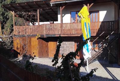 Casă cu Teren 120 Mp în Central - 1