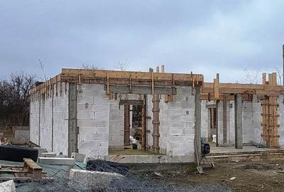 Casă în construcție, cartier nou, Vernești - 3