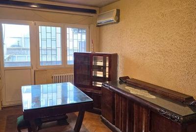 Apartament cu 2 camere decomandat în Sala Palatului - 15